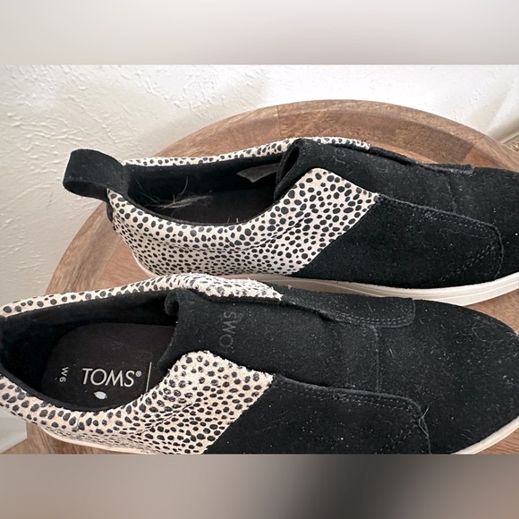 Tom’s Cheetah Amber Women’s Sneakers- 6 - Picture 2 of 4